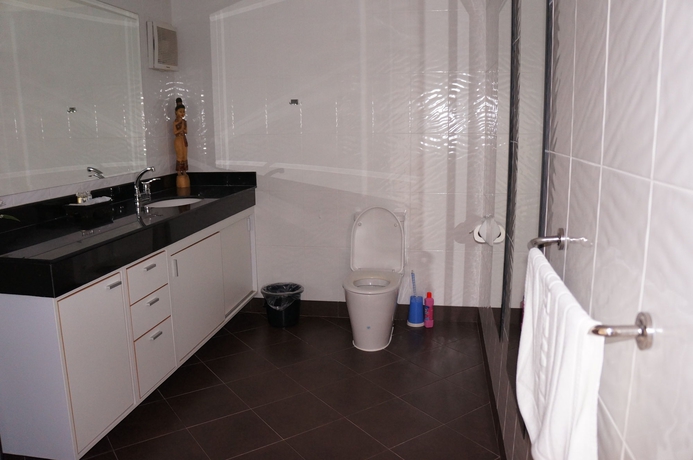 Imagen de la habitación del Hotel The Royal Tropical Beach At Vip Chain Resort. Foto 3