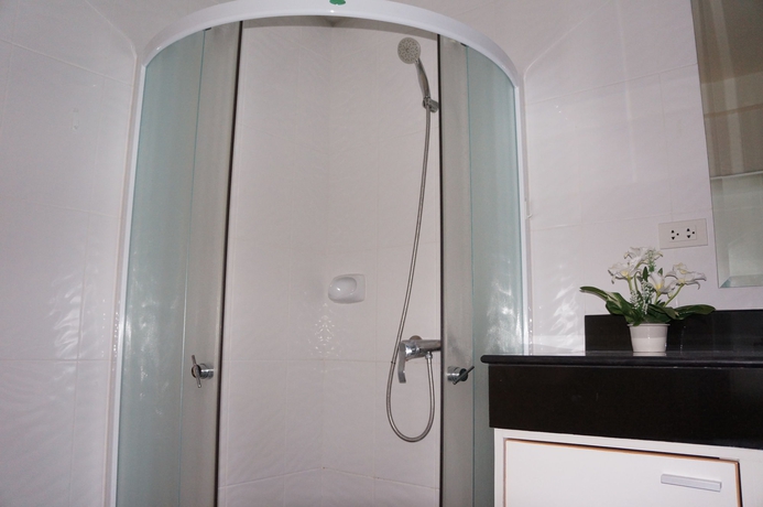 Imagen de la habitación del Hotel The Royal Tropical Beach At Vip Chain Resort. Foto 4