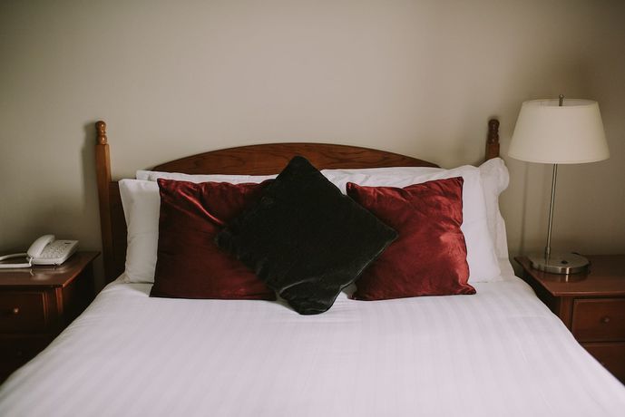 Imagen de la habitación del Hotel The Royal Valentia. Foto 11