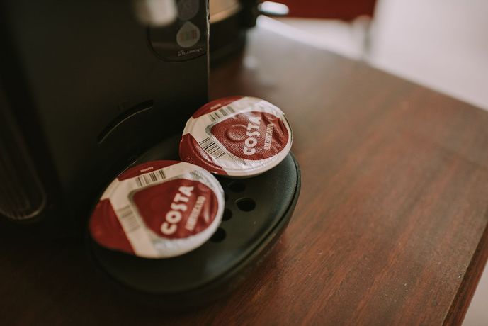 Imagen de la habitación del Hotel The Royal Valentia. Foto 14