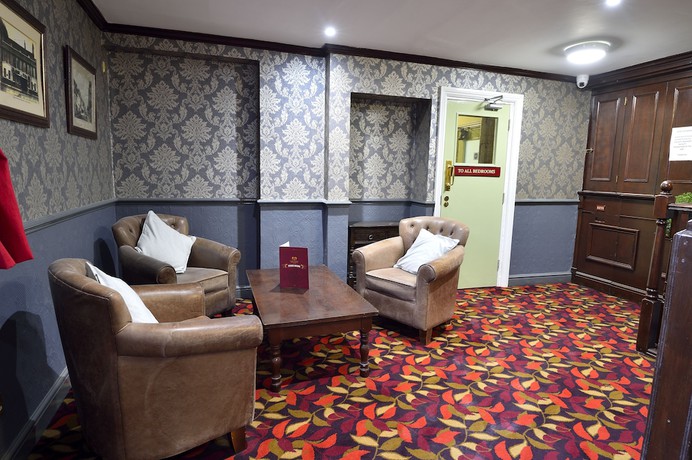 Imagen de los interiores del Hotel The Royal Victoria and Bull. Foto 20