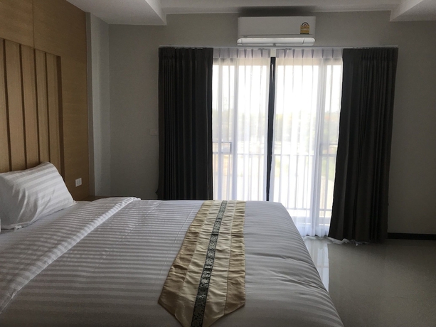 Imagen de la habitación del Hotel The Royal Ville Residence. Foto 10