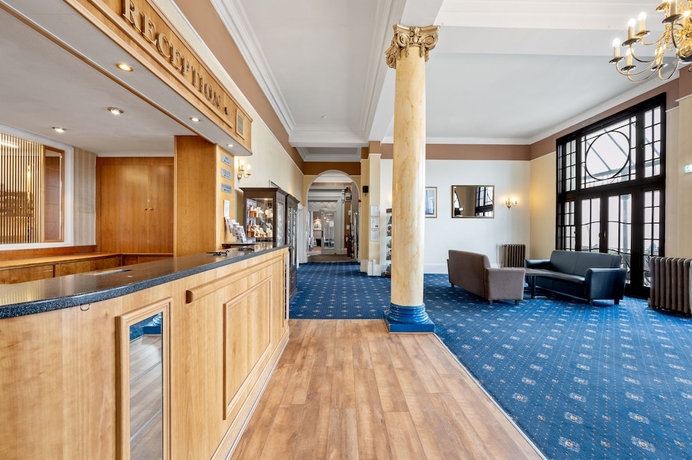 Imagen de los interiores del Hotel The Royal, Whitby. Foto 17