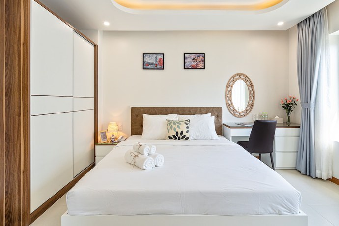 Imagen de la habitación del Hotel The Royal and Apartment. Foto 3