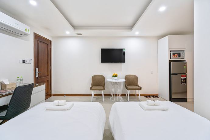 Imagen de la habitación del Hotel The Royal and Apartment. Foto 8
