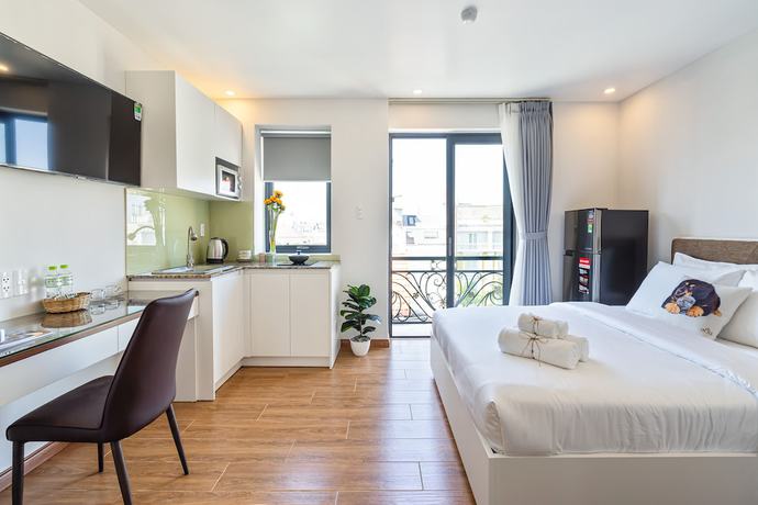 Imagen de la habitación del Hotel The Royal and Apartment. Foto 16