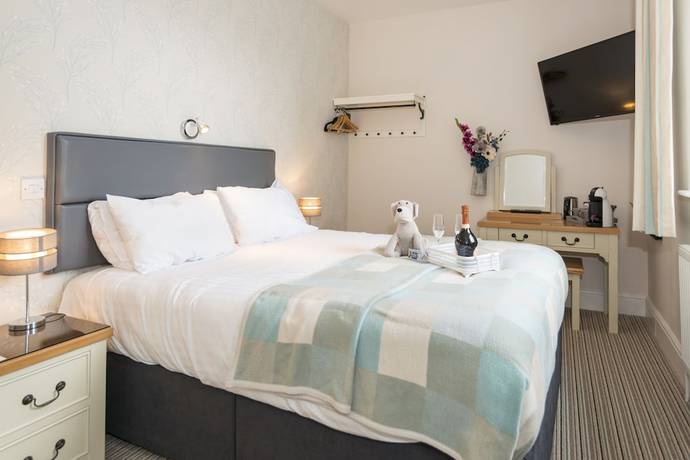 Imagen de la habitación del Hotel The Royal and Bar. Foto 10