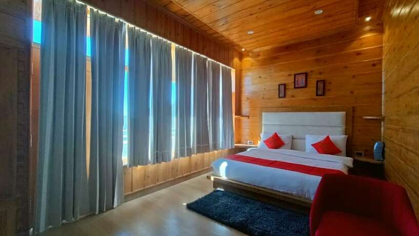 Imagen de la habitación del Hotel The Royals Apricot Garden. Foto 23