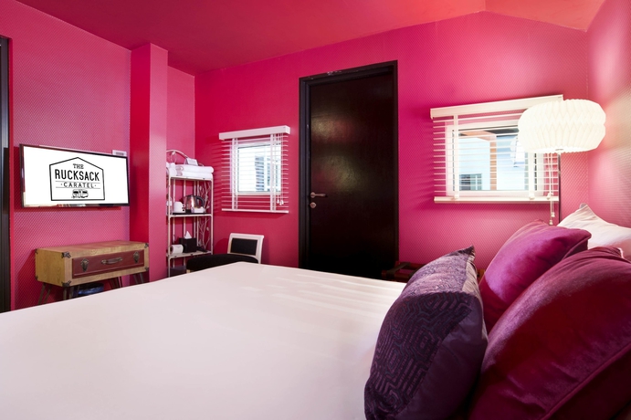 Imagen de la habitación del Hotel The Rucksack Caratel. Foto 4