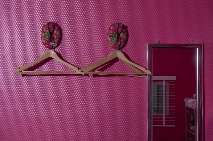 Imagen de la habitación del Hotel The Rucksack Caratel. Foto 12