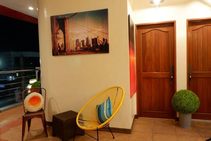 Imagen general del Hotel The Runway Inn - Mactan Cebu. Foto 2