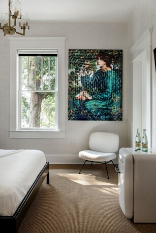 Imagen de la habitación del Hotel The Rushmore. Foto 16