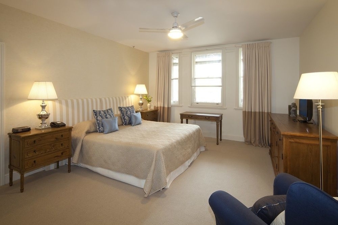 Imagen de la habitación del Hotel The Russell. Foto 10