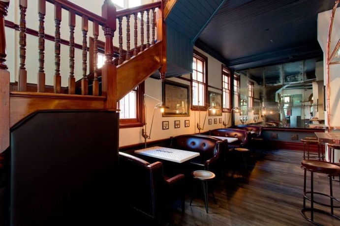 Imagen del bar/restaurante del Hotel The Russell. Foto 5