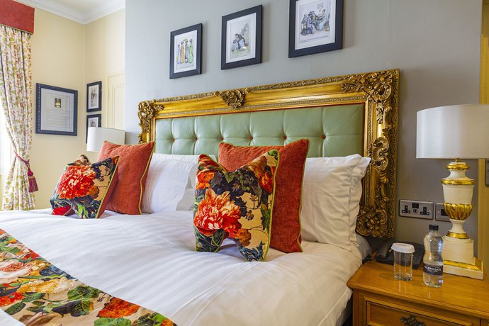 Imagen de la habitación del Hotel The Rutland Arms, Bakewell, Derbyshire. Foto 4