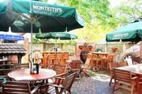 Imagen de los exteriores del Hotel The Rutland Arms Inn. Foto 9