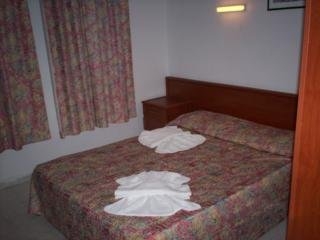 Imagen de la habitación del Hotel The S Apt and Suites. Foto 4