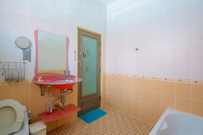 Imagen del bar/restaurante del Hotel The S. Foto 2