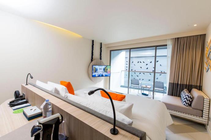 Imagen de la habitación del Hotel The SIS Kata Resort - Adult Only. Foto 4