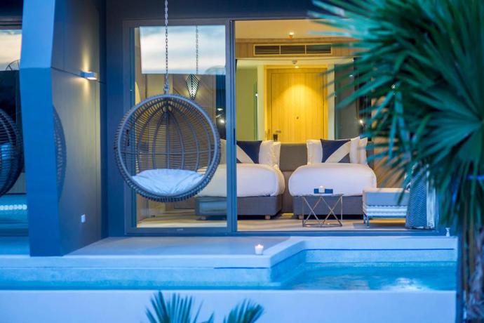 Imagen de la habitación del Hotel The SIS Kata Resort - Adult Only. Foto 9