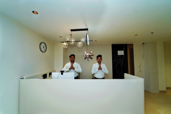 Imagen de los interiores del Hotel The Saffron, Bhubaneshwar. Foto 14
