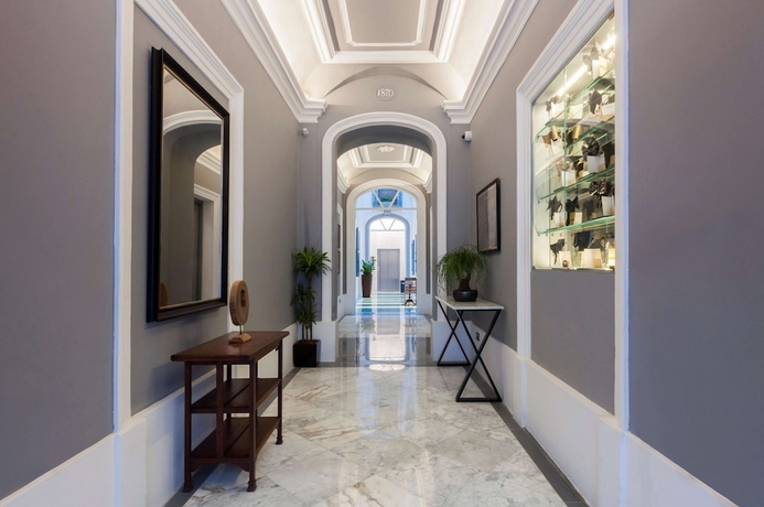 Imagen de los interiores del Hotel The Saint John. Foto 11