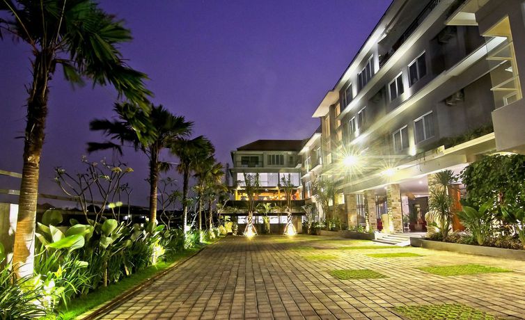 Imagen de los interiores del Hotel The Salak. Foto 12