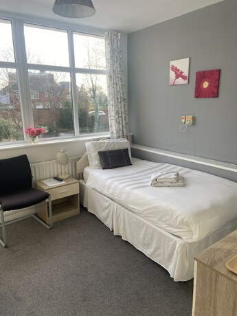 Imagen de la habitación del Hotel The Salfordian. Foto 6