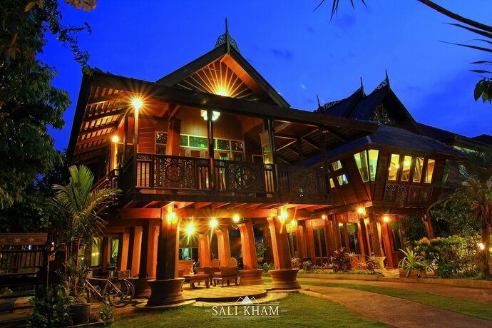 Imagen general del Hotel The Sali-Kham Traditional Lanna Home. Foto 3