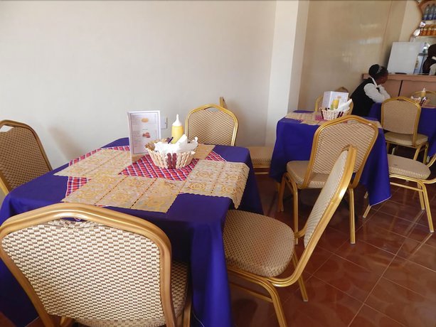 Imagen del bar/restaurante del Hotel The Salmuc. Foto 7