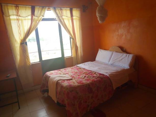 Imagen de la habitación del Hotel The Salmuc. Foto 14