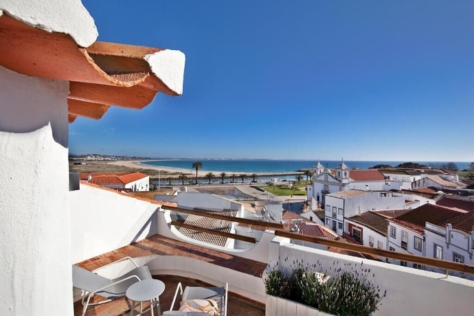 Imagen general del Hotel The Salty Lodge. Foto 1