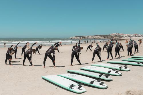 Imagen general del Hotel The Salty Pelican Yoga & Surf Retreat, Ferrel. Foto 11