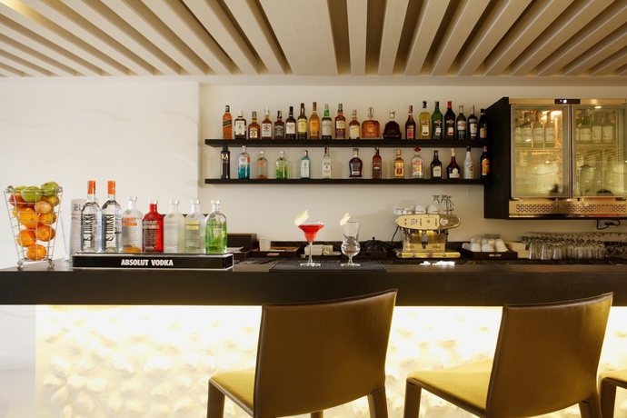 Imagen del bar/restaurante del Hotel The Sanctuary Resort Pattaya, BW Signature Collection, Chonbury. Foto 6