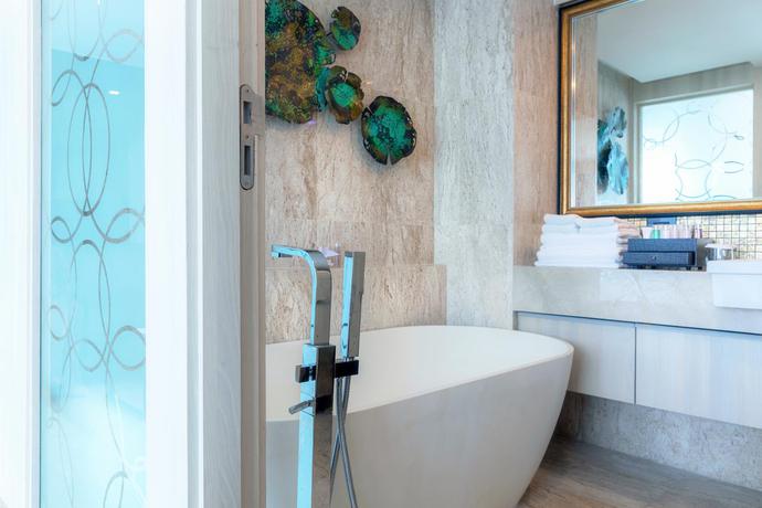 Imagen de la habitación del Hotel The Sanctuary Resort Pattaya, BW Signature Collection, Chonbury. Foto 14