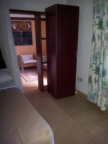 Imagen de la habitación del Hotel The Sanctum. Foto 2