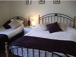 Imagen de la habitación del Hotel The Sandhurst. Foto 12