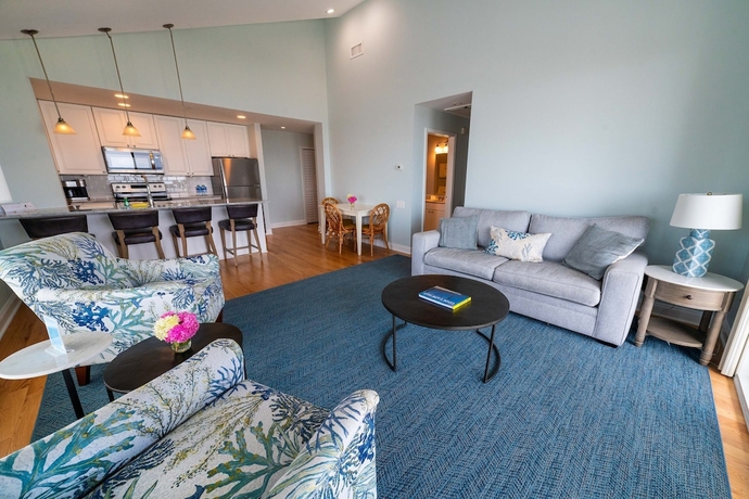 Imagen de la habitación del Hotel The Sandpiper Beach Club. Foto 17