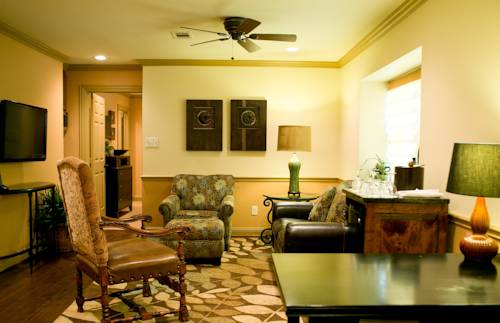 Imagen de la habitación del Hotel The Sanford House Inn and Spa. Foto 15