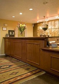 Imagen de los interiores del Hotel The Santa Fe Suites. Foto 16