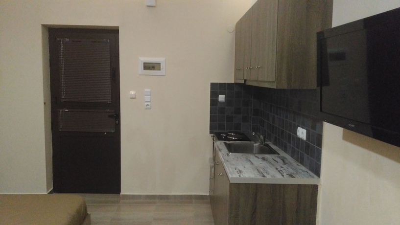 Imagen de la habitación del Hotel The Santo George Beach Resort. Foto 12