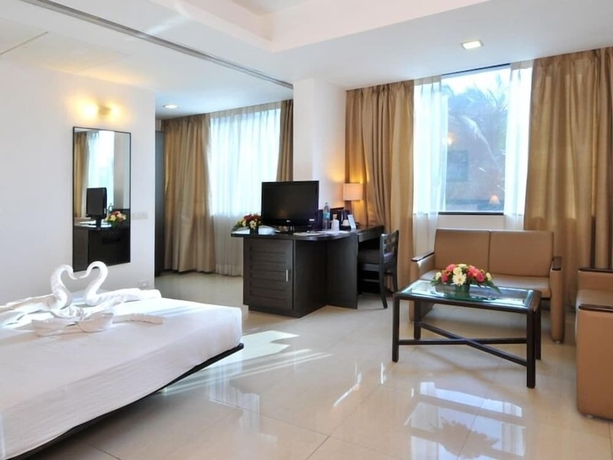 Imagen de la habitación del Hotel The Sapphire Comfort. Foto 2