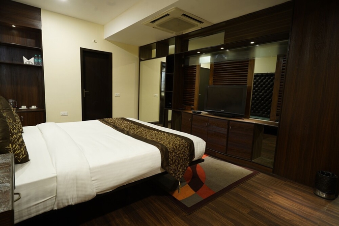 Imagen de la habitación del Hotel The Sapphire Comfort. Foto 15