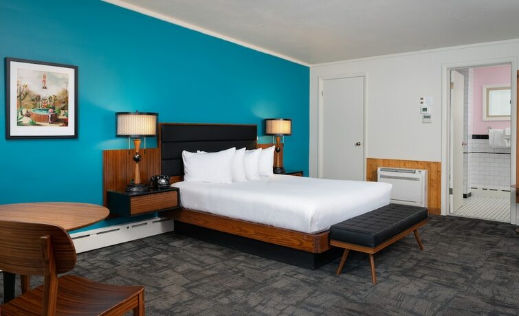 Imagen de la habitación del Hotel The Sapphire Motel. Foto 11