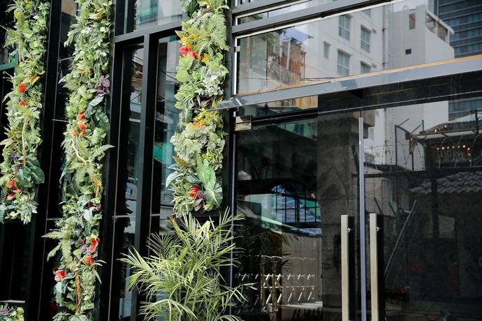 Imagen de los interiores del Hotel The Sargon. Foto 19