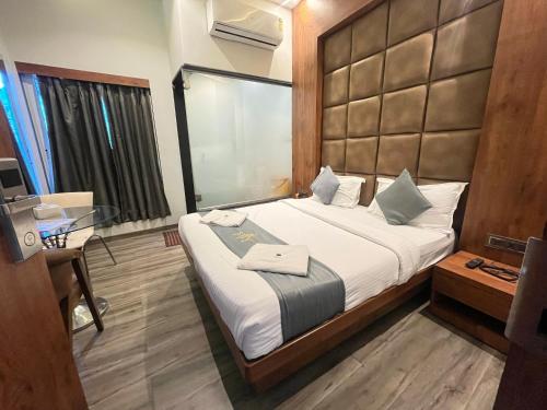 Imagen general del Hotel The Saroja Grand Villa Resorts. Foto 2