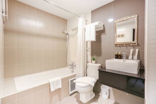 Imagen de la habitación del Hotel The Sathon Vimanda. Foto 12