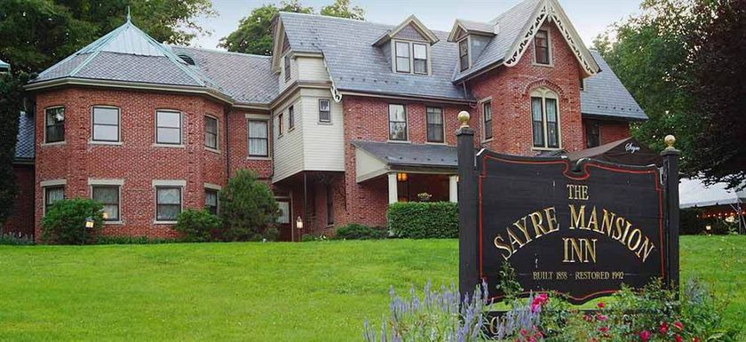 Imagen de los interiores del Hotel The Sayre Mansion Inn. Foto 12