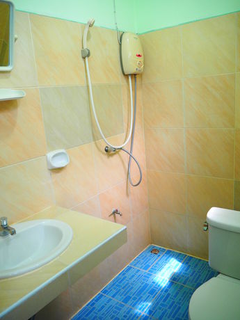 Imagen de los exteriores del Hotel The Scenery Beach Resort. Foto 14