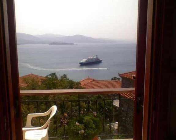 Imagen de la habitación del Hotel The Schoolmistress With The Golden Eyes. Foto 12